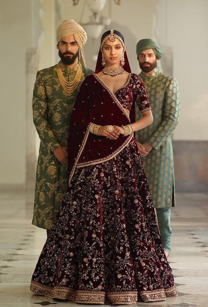 Sabyasachi hotsell sherwani 2018