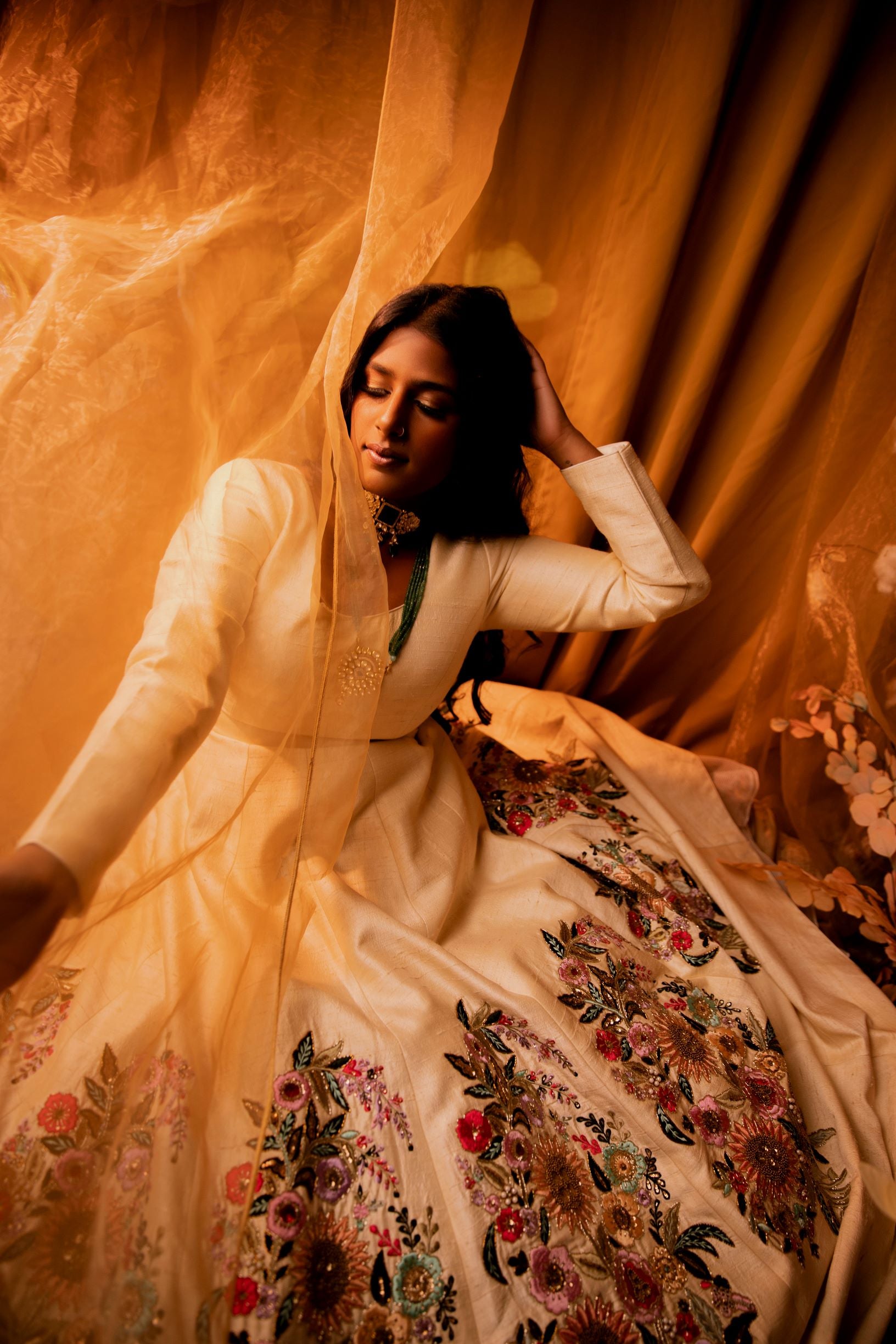 Mesmerizing Cream Color Floor-length Partywear Gown