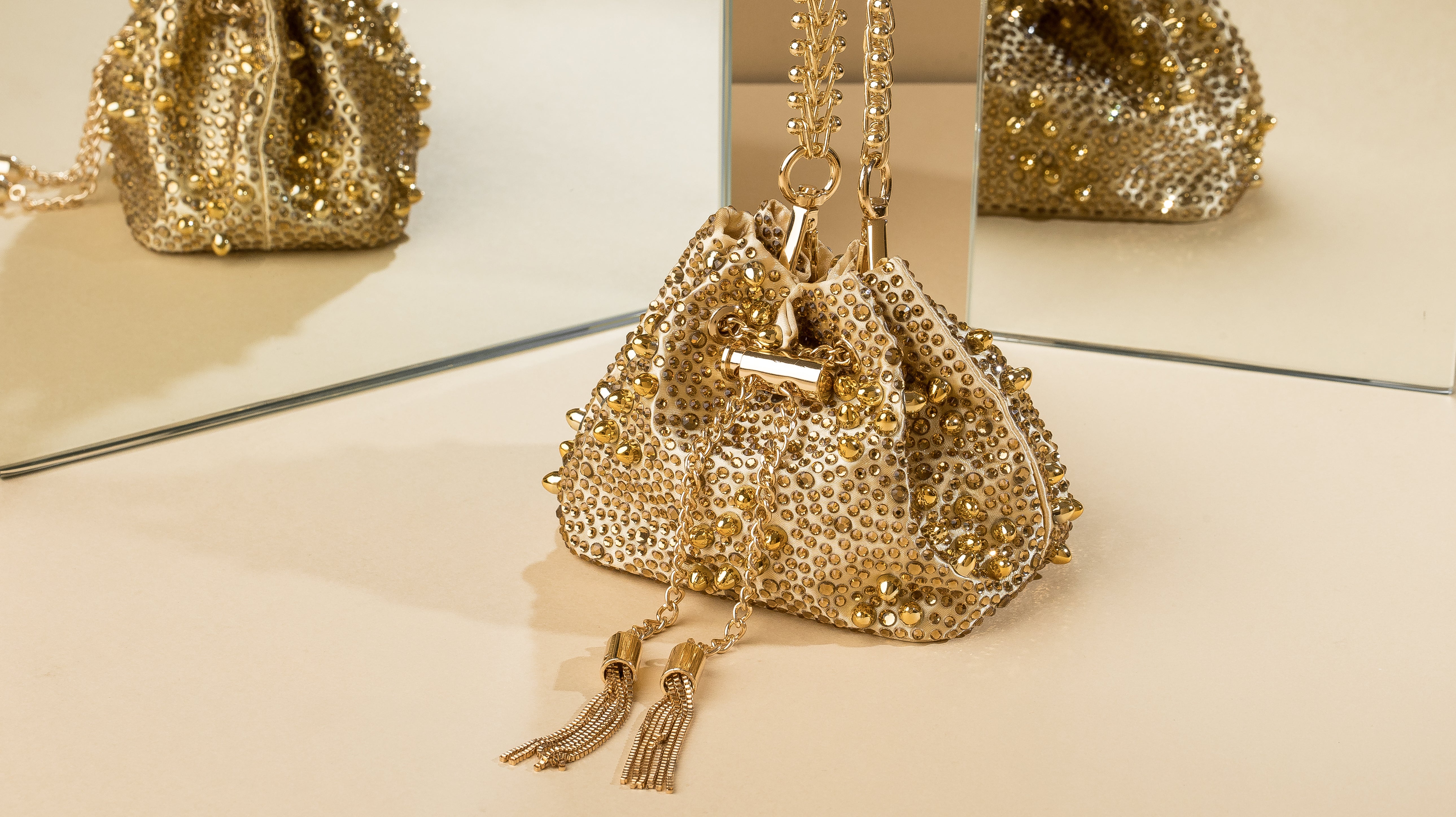 Daisy Mini Bag in Pink Color