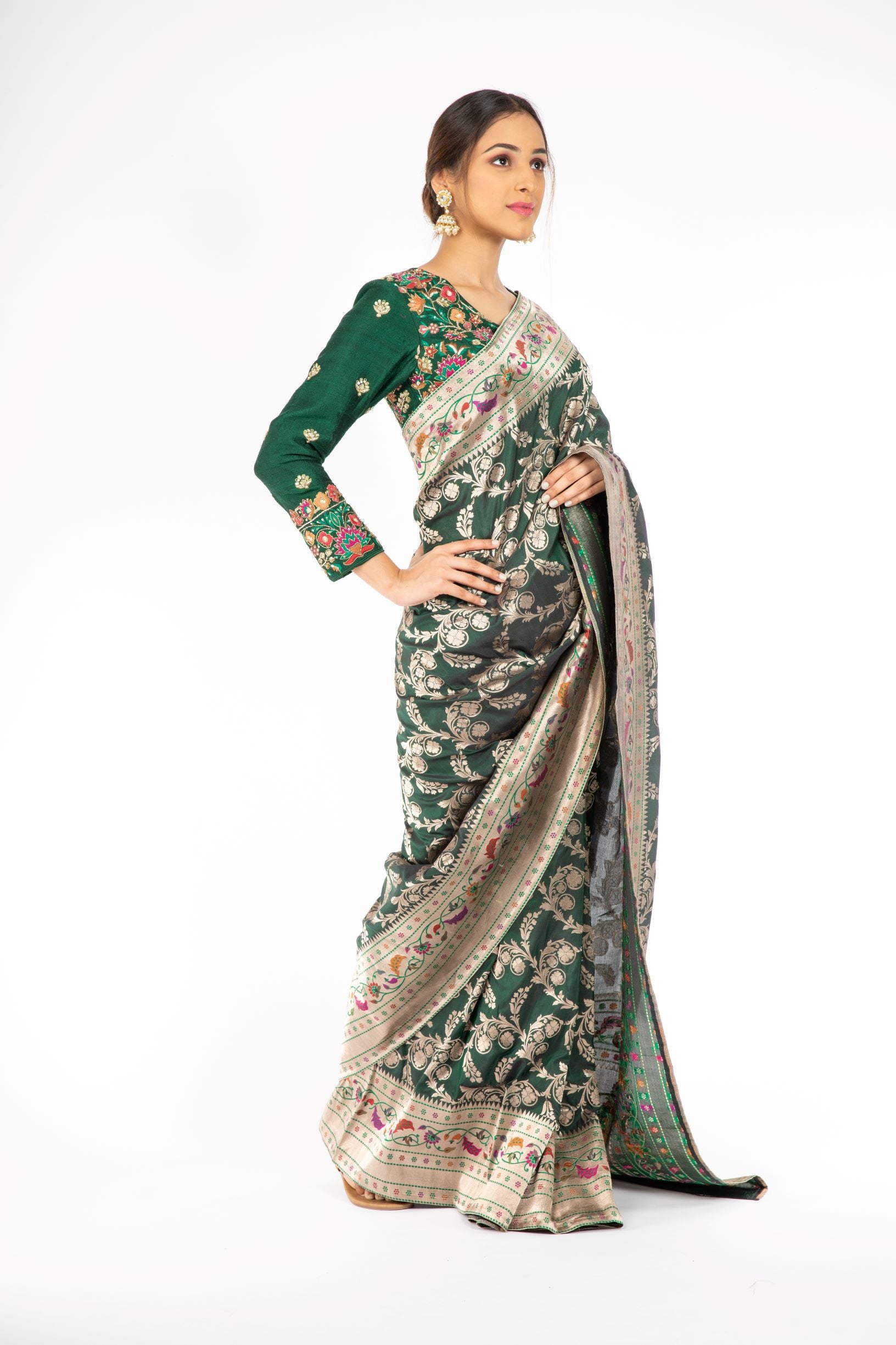 Dark Green Color Handloom Saree with Paithani Border