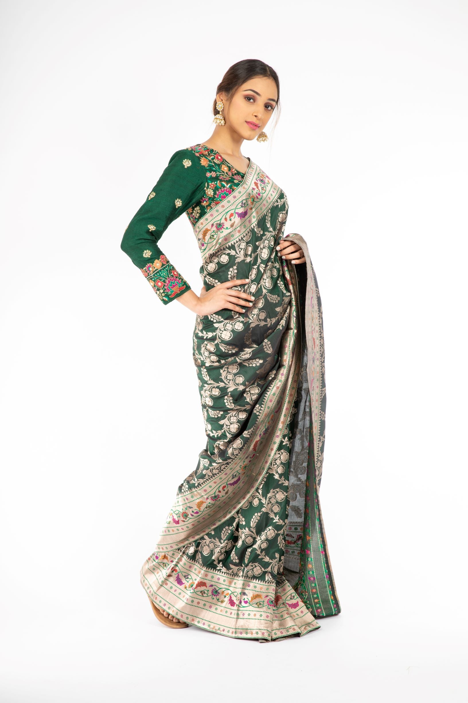 Dark Green Color Handloom Saree with Paithani Border
