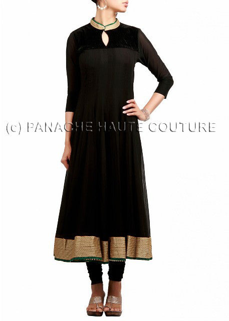 Black georgette suit giving pretty look