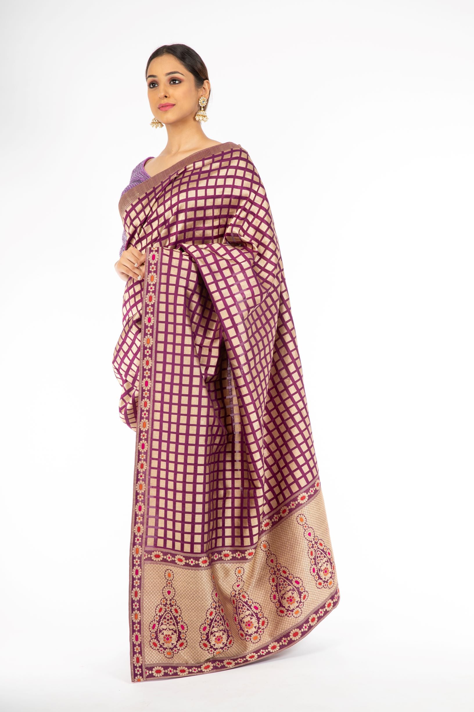 Lovely Violet Color Handloom Pure Silk Saree
