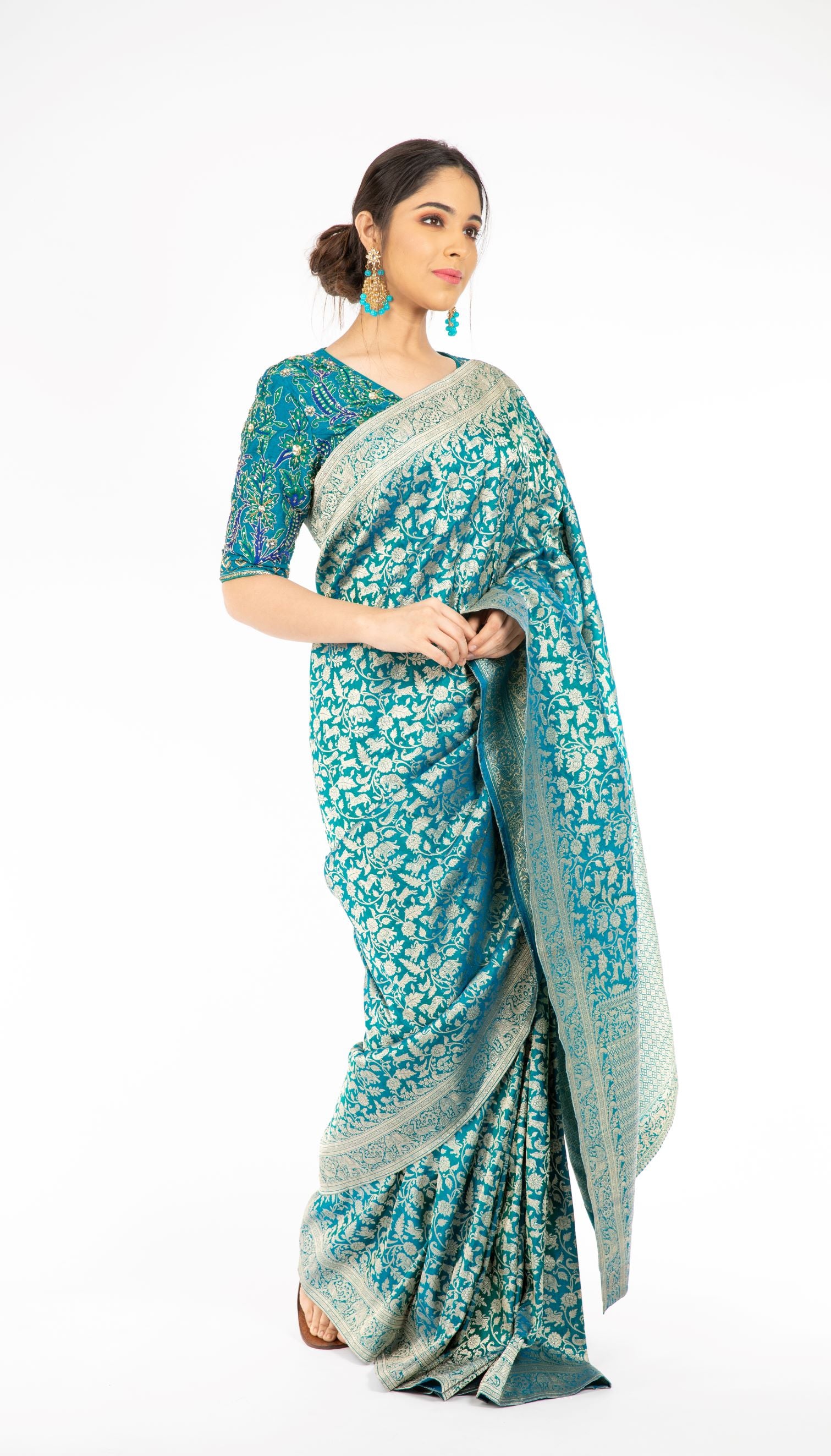 Marvelous Peacock Blue Handloom Banarasi Saree