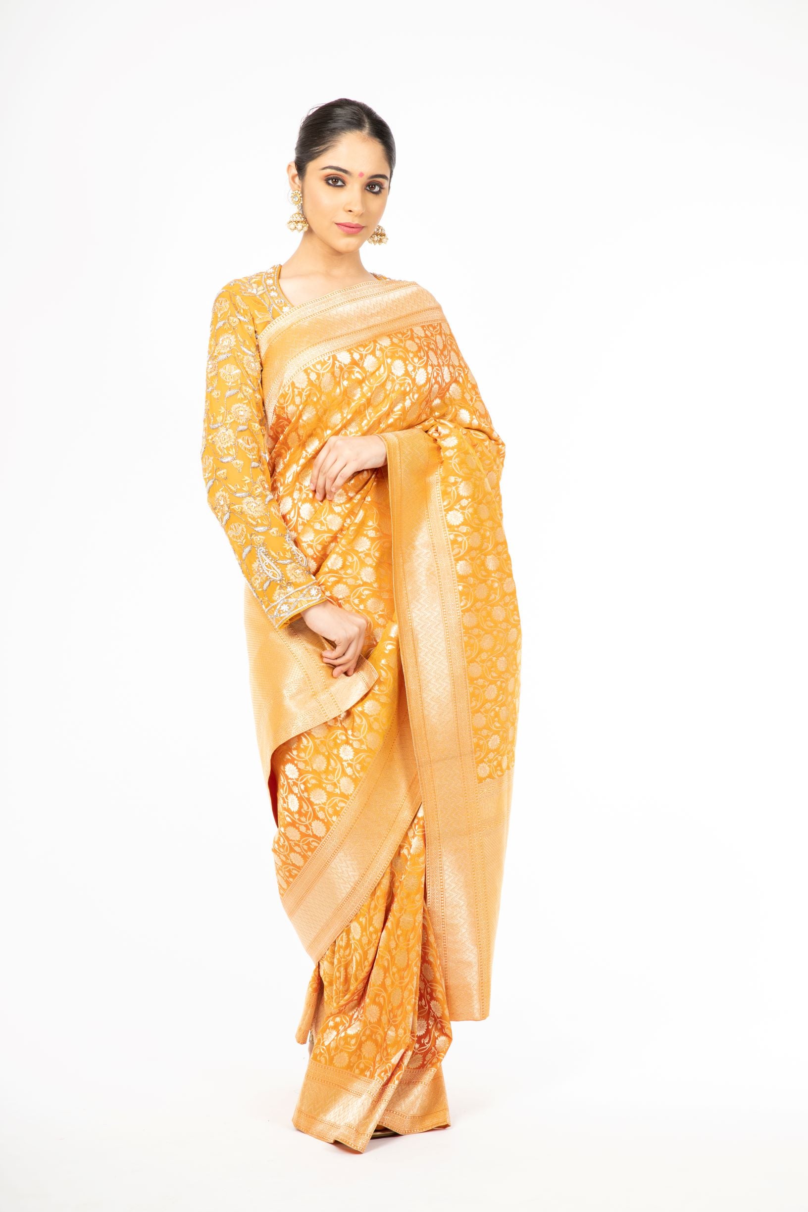 Mesmerizing Mustard Yellow Handloom Pure Silk Saree