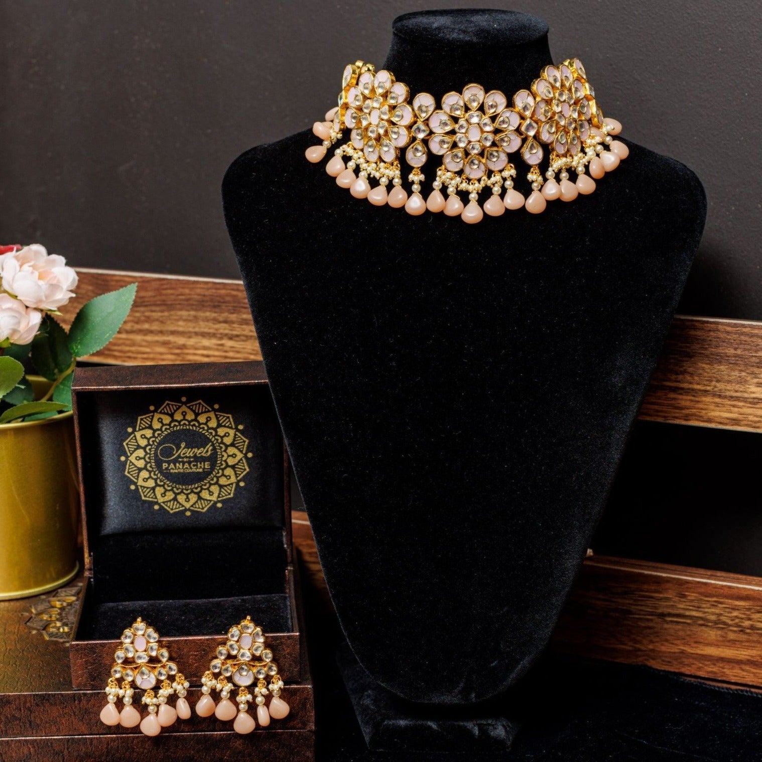 Pastel Pink Ahmedabadi Paachi Kundan Choker Anahita