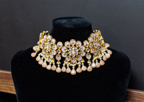 Pastel Pink Ahmedabadi Paachi Kundan Choker Anahita