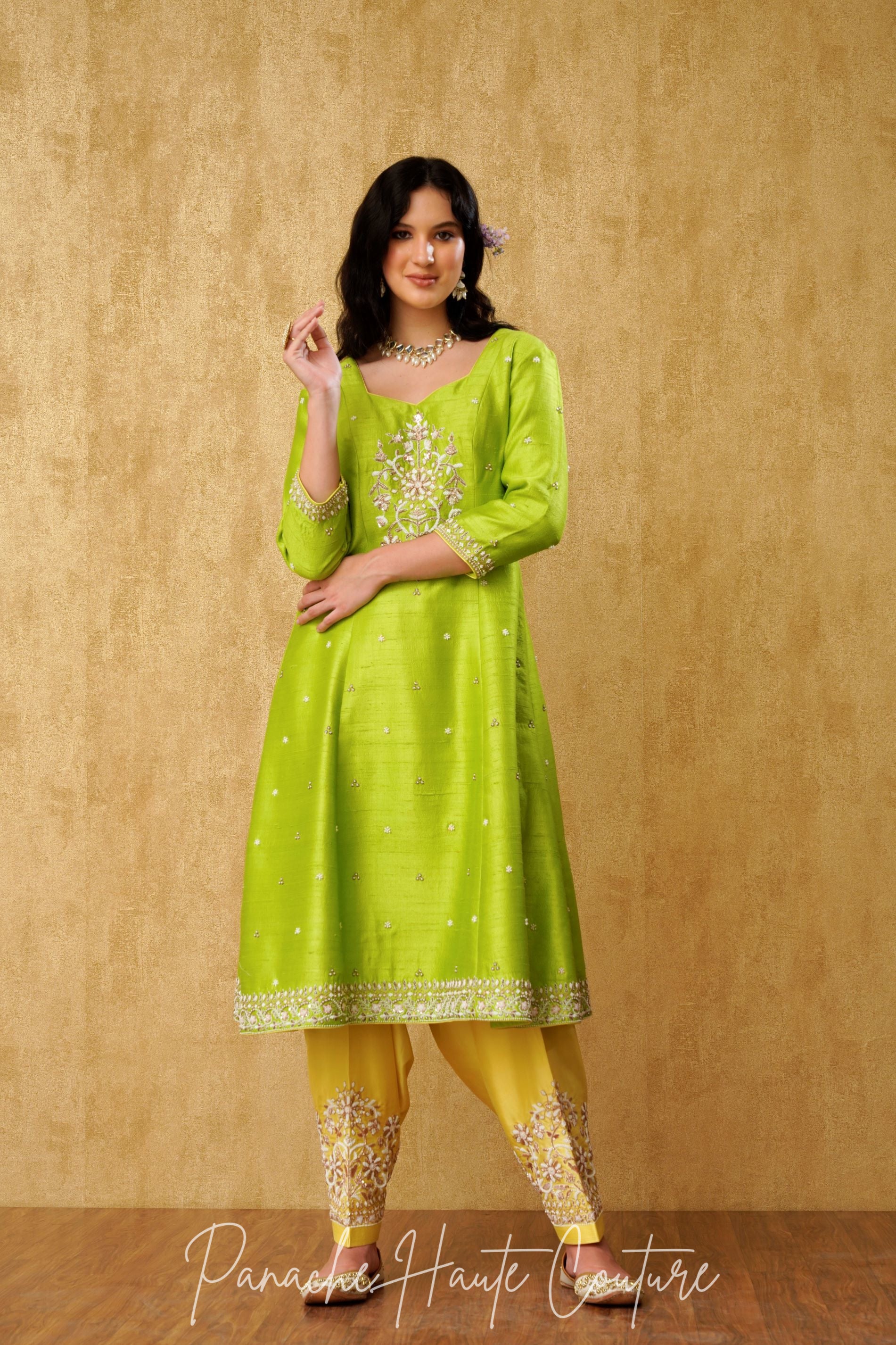 Cotton Printed Lemon green v-neck button kurti with plazzo set, A-line at  Rs 799/piece in Surat