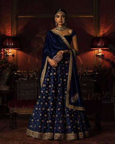 Trendiest 20 Velvet Bridal Lehengas We Are Currently Crushing On | Bridal  lehenga red, Indian bridal lehenga, Designer bridal lehenga