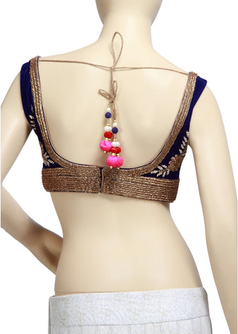 lehenga choli in Red color